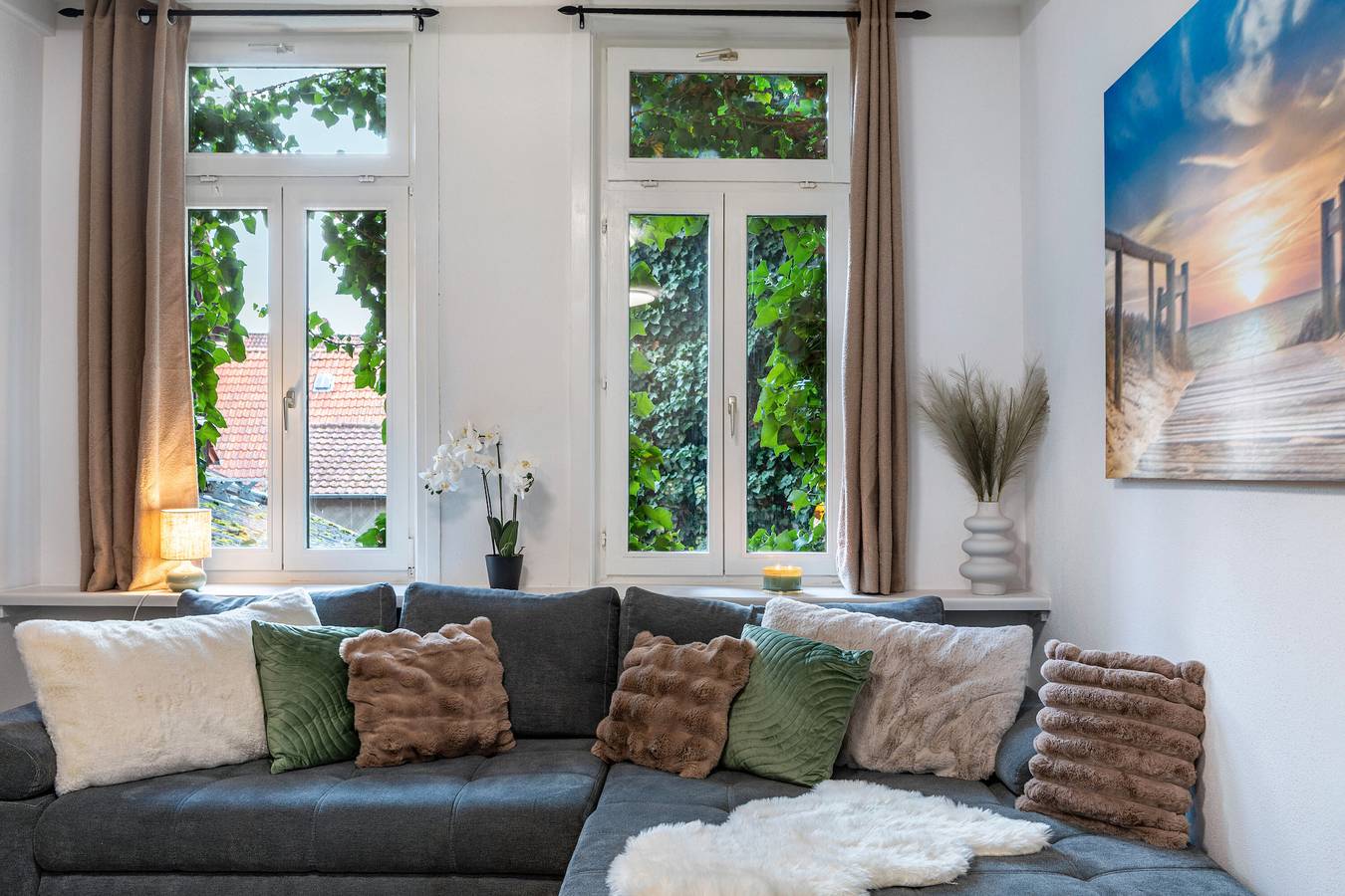 Marktplatz Ferienwohnung – Wohnbereich mit Schlafcouch
