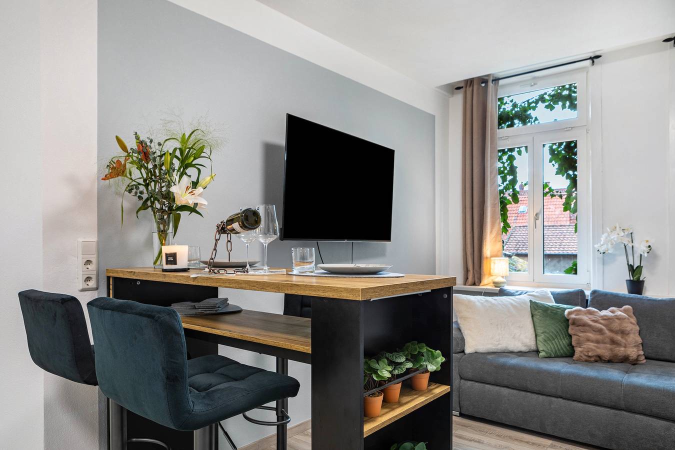 Marktplatz Ferienwohnung – Homeoffice-Arbeitsplatz